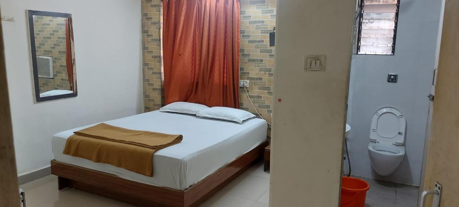 Glitz Hotels Sai Guest House - Nr Inorbit Mall Vashi Navi Mumbai Extérieur photo