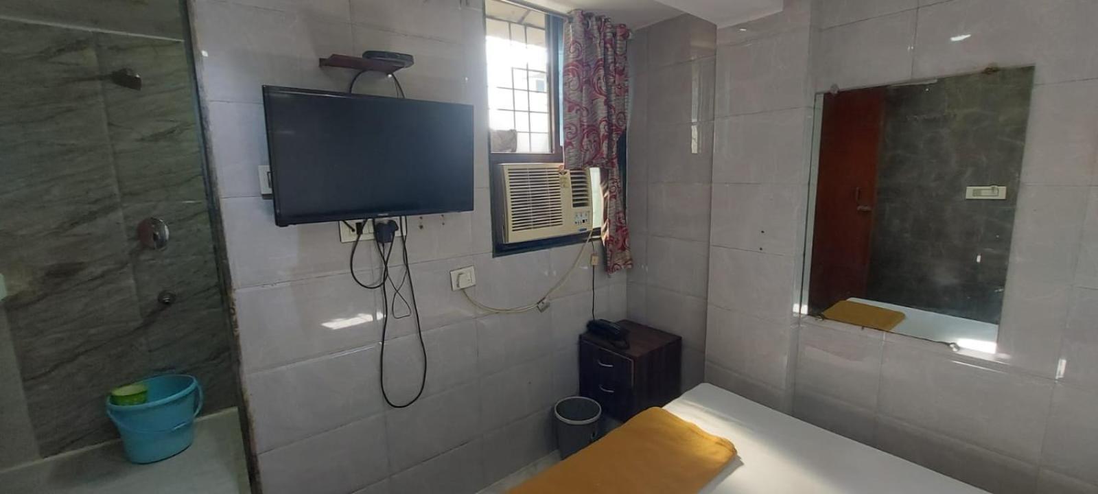 Glitz Hotels Sai Guest House - Nr Inorbit Mall Vashi Navi Mumbai Extérieur photo