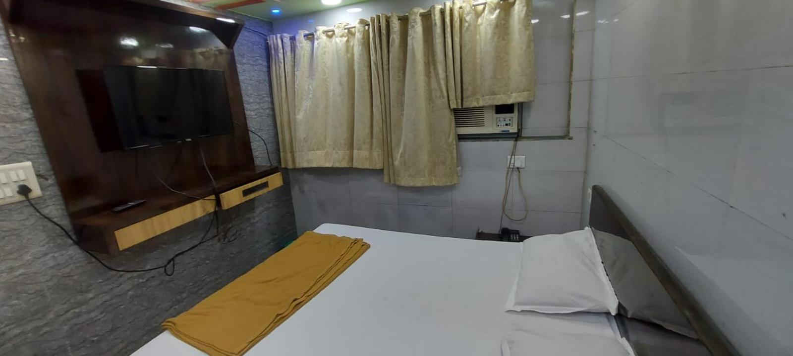 Glitz Hotels Sai Guest House - Nr Inorbit Mall Vashi Navi Mumbai Extérieur photo