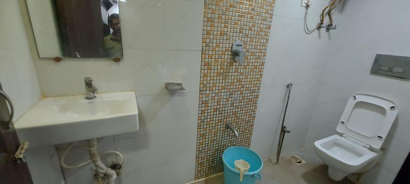 Glitz Hotels Sai Guest House - Nr Inorbit Mall Vashi Navi Mumbai Extérieur photo