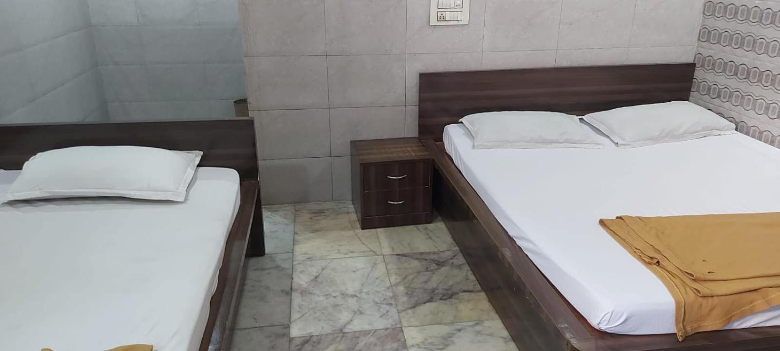 Glitz Hotels Sai Guest House - Nr Inorbit Mall Vashi Navi Mumbai Extérieur photo